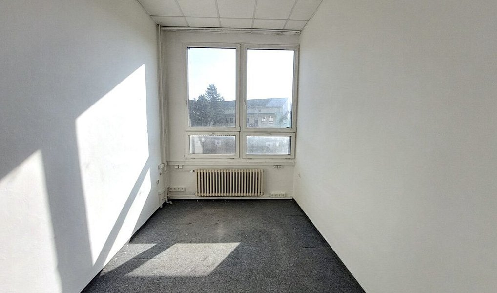 Pronájem skladovacích prostor 120 m², Břeclav – náhled fotky 8