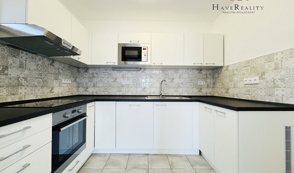 Pronájem bytu 2+kk 50 m², Benešov – náhled fotky 17