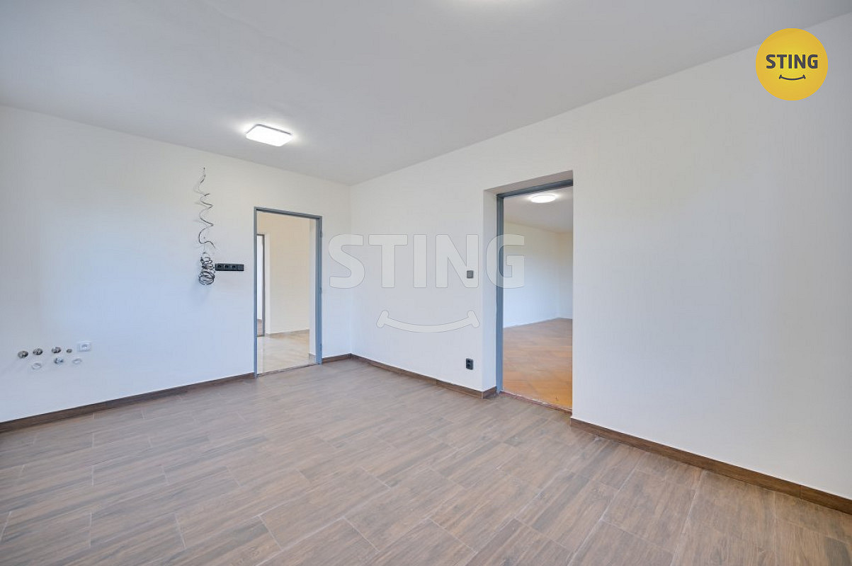 Prodej domu 270 m² s pozemkem 615 m² – fotografie 4
