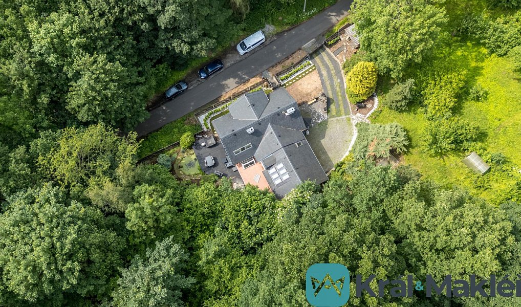 Prodej domu 266 m² s pozemkem 1 373 m², Chuderov – náhled fotky 3