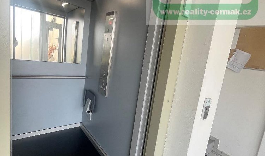 Prodej bytu 3+kk 88 m², Holýšov – náhled fotky 26