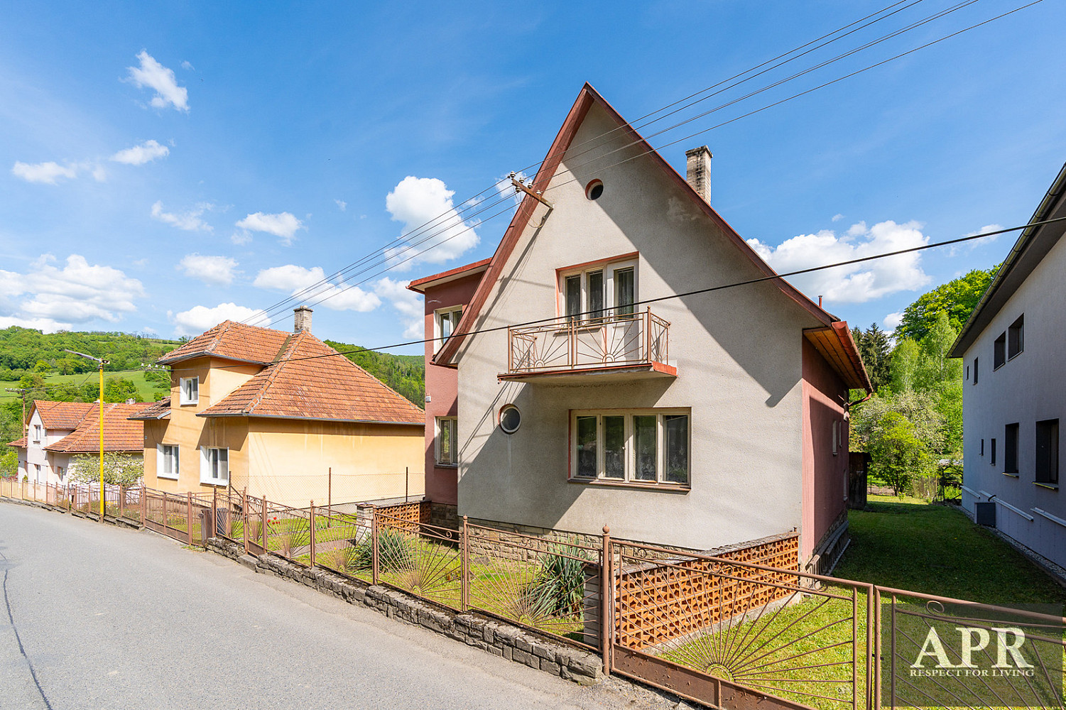 Prodej domu 117 m² s pozemkem 871 m² — photo 2