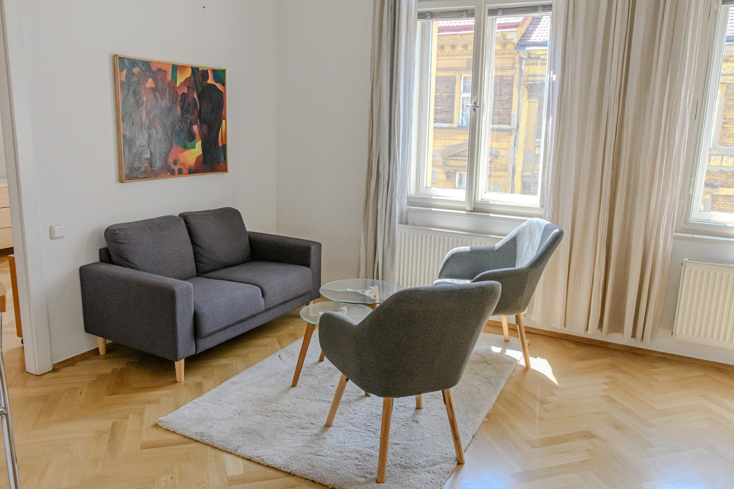 Pronájem bytu 2+kk 60 m² – fotografie 2