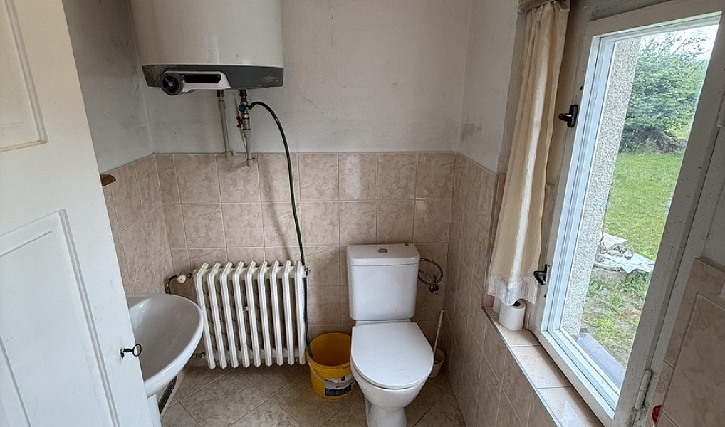 Prodej domu 112 m² s pozemkem 2 148 m², Dobroměřice – náhled fotky 12