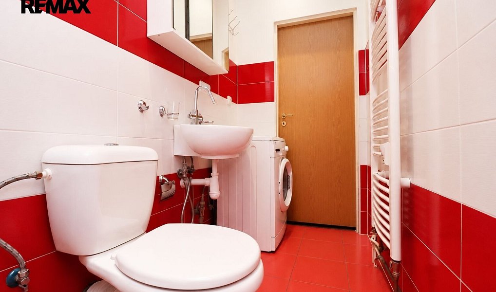 Prodej bytu 2+kk 39 m², Karlovy Vary – náhled fotky 3