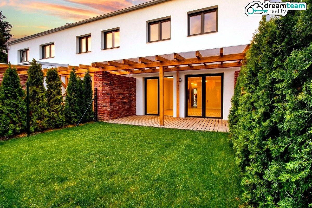 Prodej domu 113 m² s pozemkem 156 m²