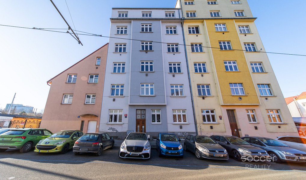 Prodej bytu 1+kk 36 m², Praha – náhled fotky 3