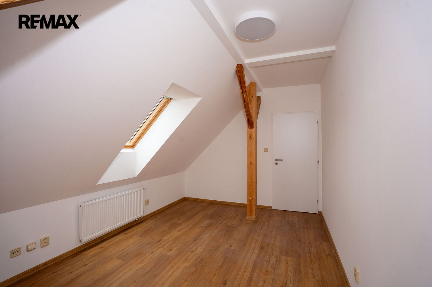 Pronájem bytu 2+kk 46 m² – fotografie 5