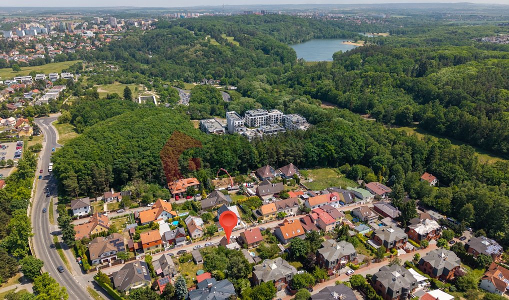 Prodej stavebního pozemku 556 m², Praha – náhled fotky 19