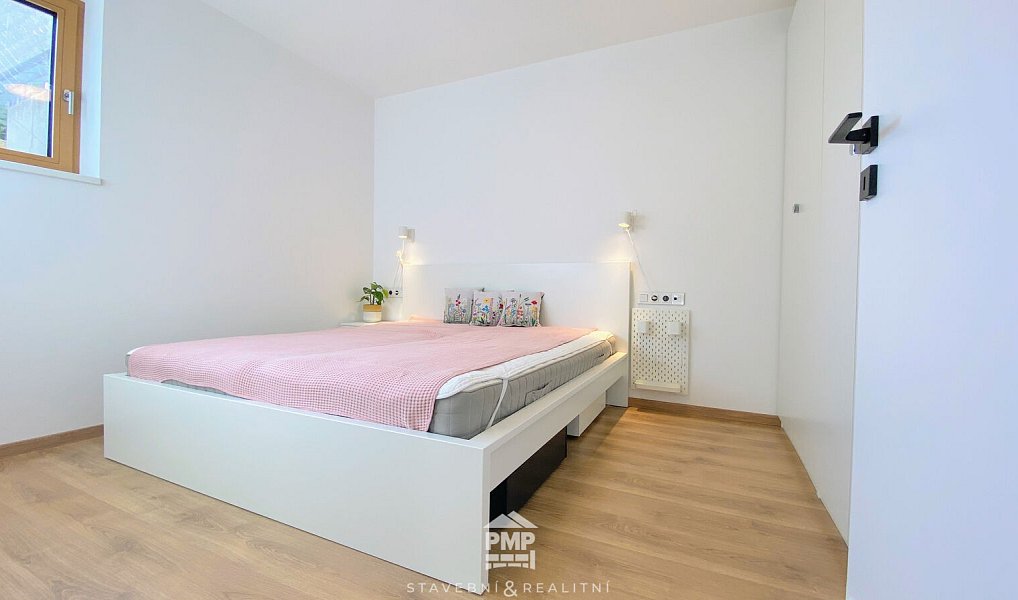 Pronájem bytu 2+kk 40 m², Brno – náhled fotky 7