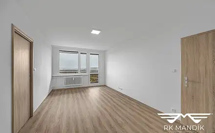 Pronájem bytu 3+1 63 m², Lublinská, Praha 8 - Troja