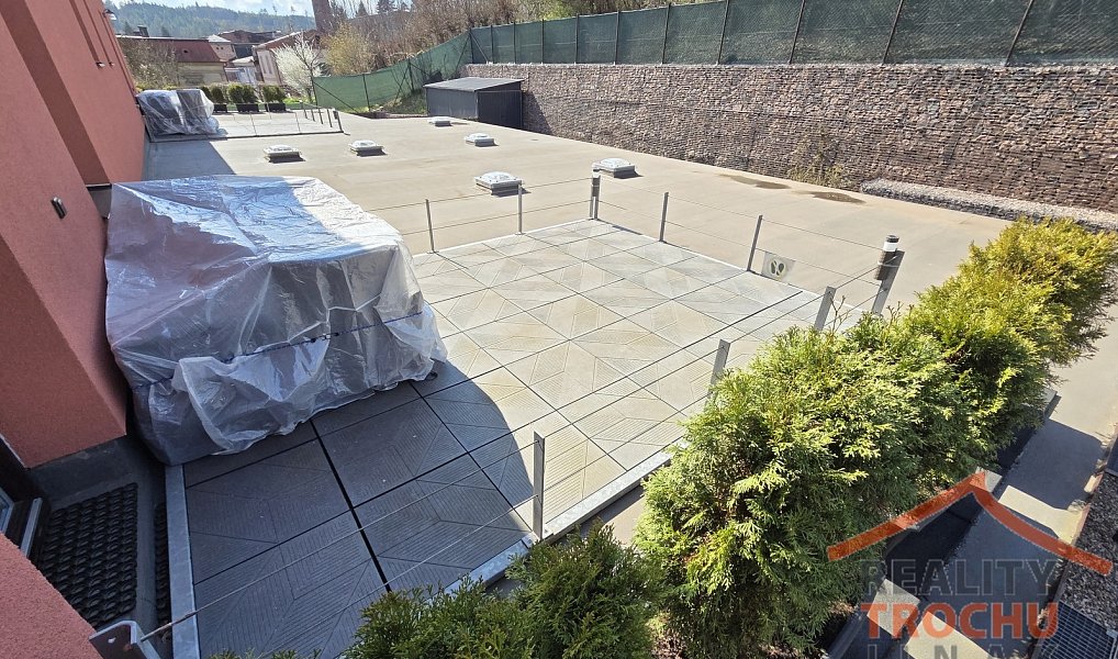 Prodej komerčního objektu (jiného typu) 715 m², Trutnov – náhled fotky 48