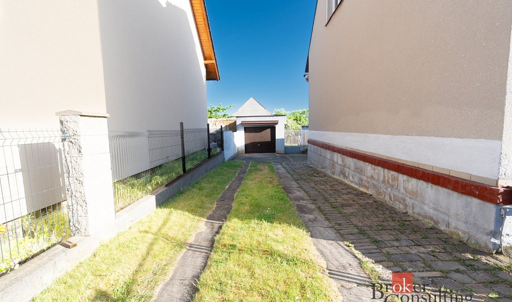 Prodej domu 200 m² s pozemkem 676 m², Třemošná – náhled fotky 5