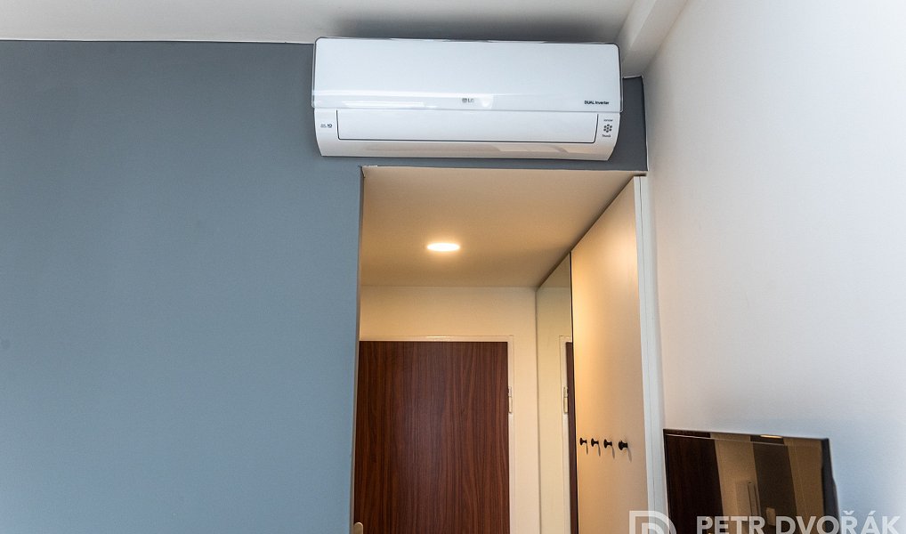 Prodej bytu 1+kk 27 m², Praha – náhled fotky 13