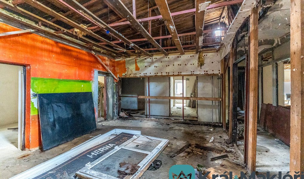 Prodej domu 203 m² s pozemkem 265 m², Dubí – náhled fotky 4