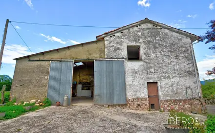 Prodej domu 215 m² s pozemkem 9 056 m², Nava, Španělsko