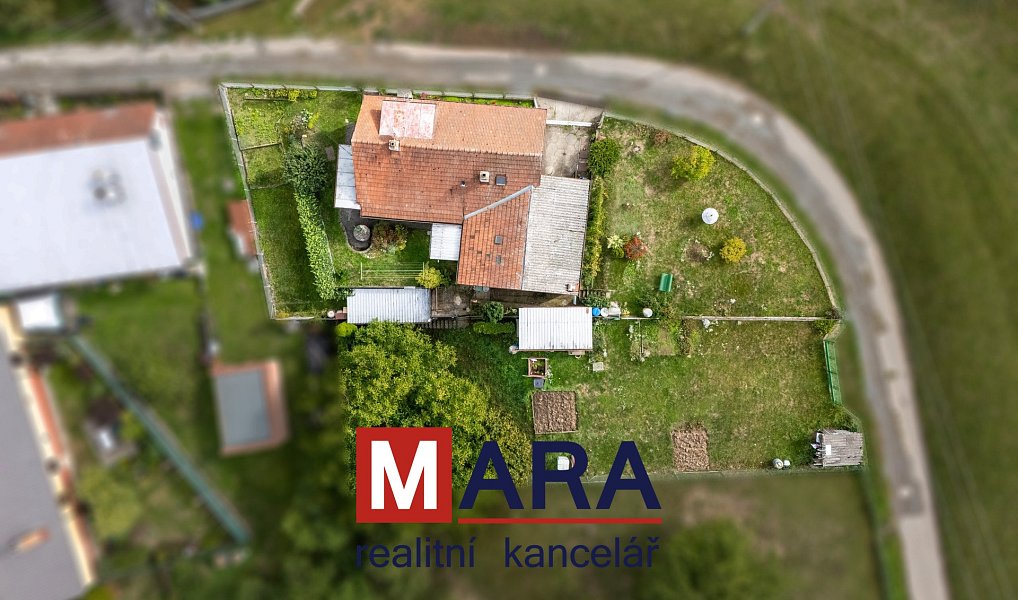 Prodej domu 137 m² s pozemkem 965 m², Stražisko – náhled fotky 21