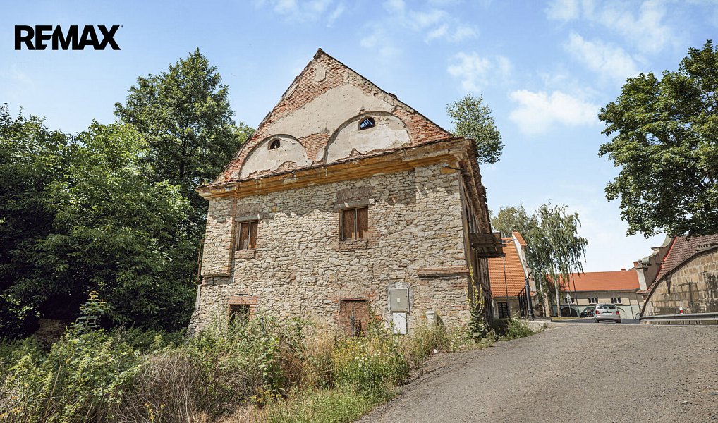 Prodej domu 360 m² s pozemkem 410 m², Liběchov – náhled fotky 4