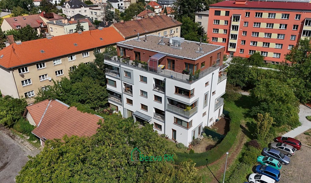 Prodej bytu 3+kk 71 m², Praha – náhled fotky 29