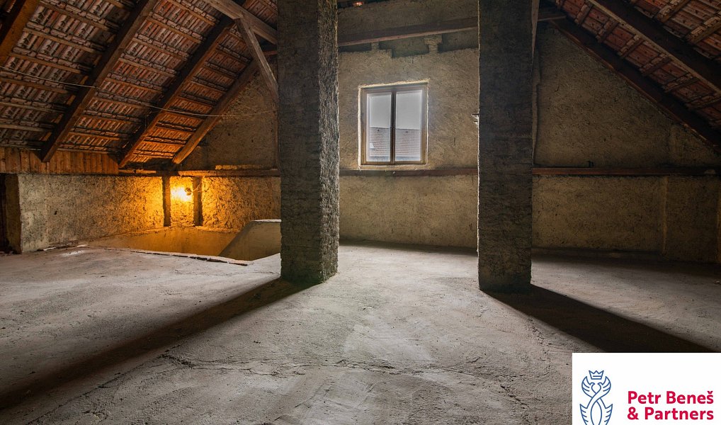 Prodej domu 55 m² s pozemkem 1 024 m², Krupá – náhled fotky 30