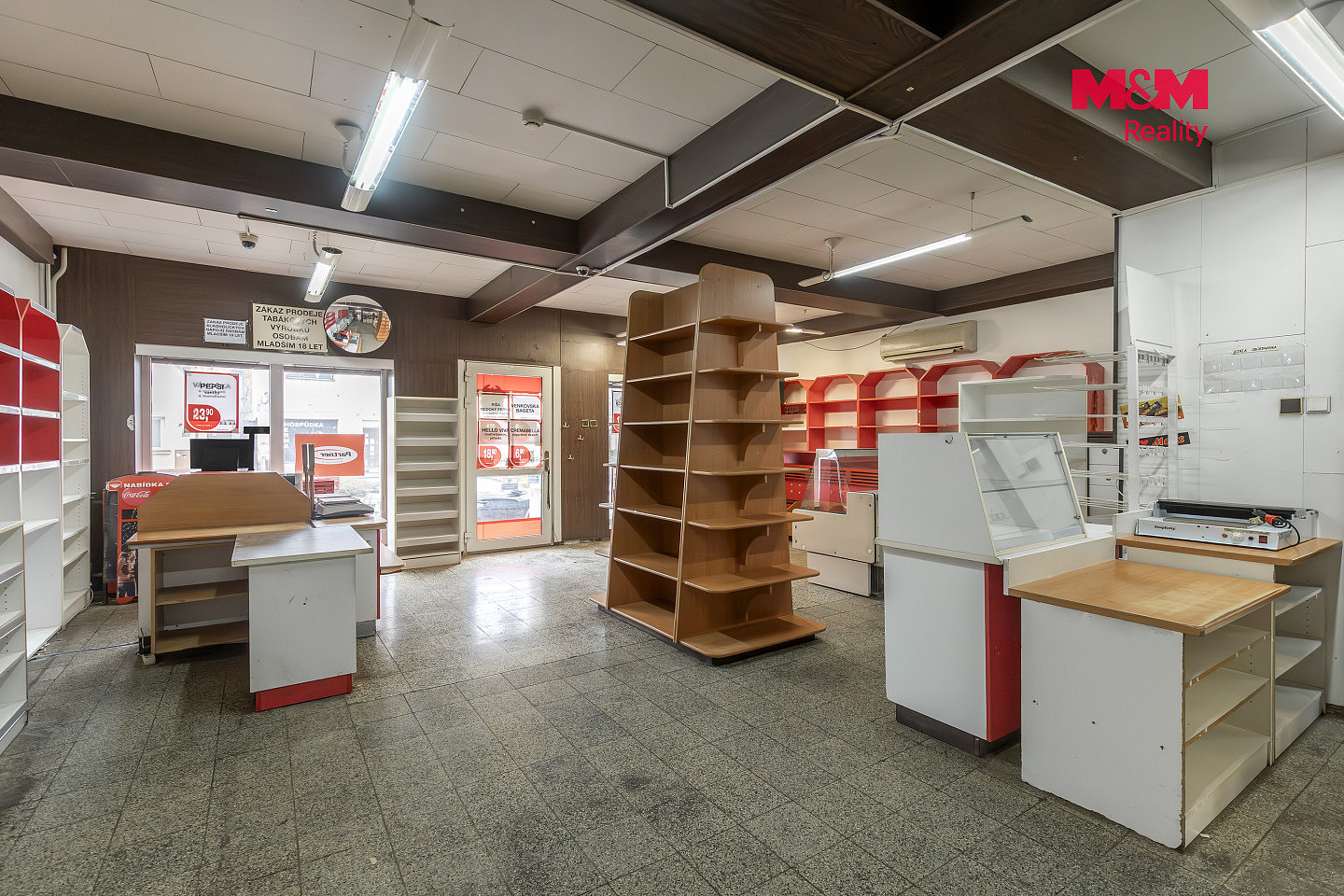Prodej obchodních prostor 205 m² – fotografie 4