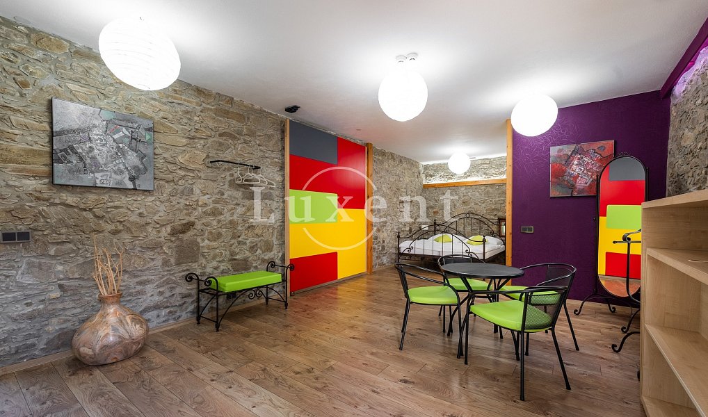 Prodej ubytovacího objektu 580 m², Kvítkovice – náhled fotky 15