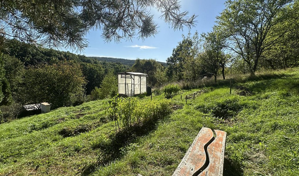 Prodej zahrady 554 m², Zlín – náhled fotky 10