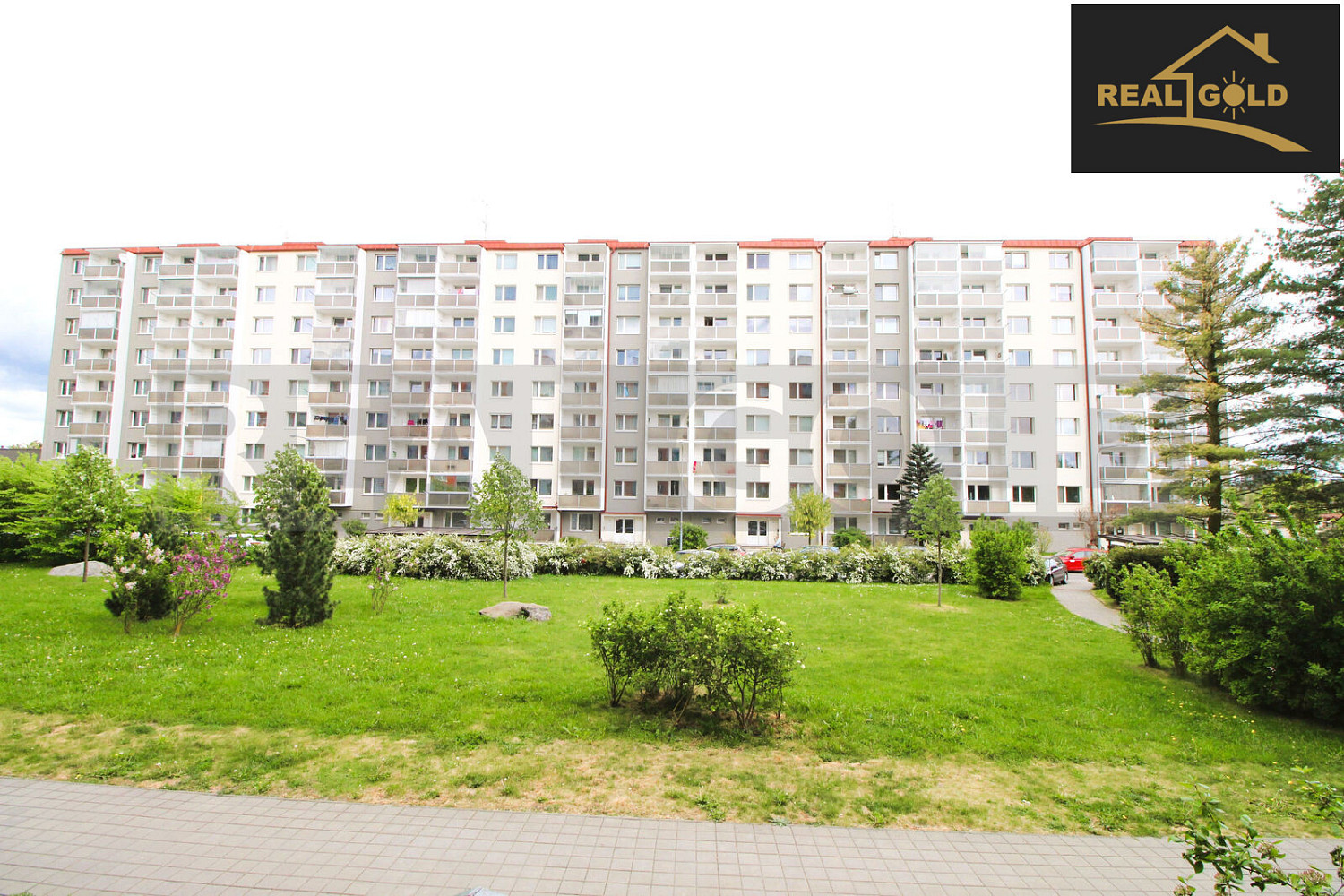 Prodej slunného bytu 3+1 v OV, o rozloze 72 m², na ulici Čeloudova, Horka-Domky, Třebíč