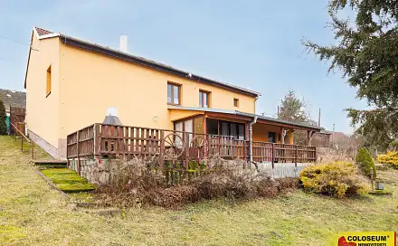 Prodej domu 270 m² s pozemkem 2 240 m², Valtice - Úvaly, okres Břeclav