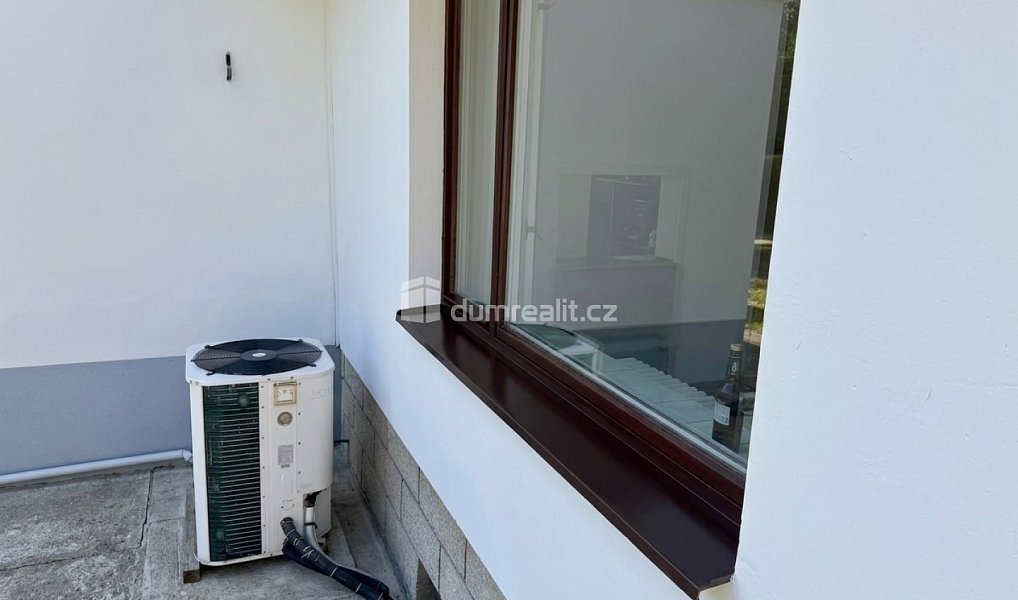 Prodej domu 270 m² s pozemkem 801 m², Tichá – náhled fotky 26