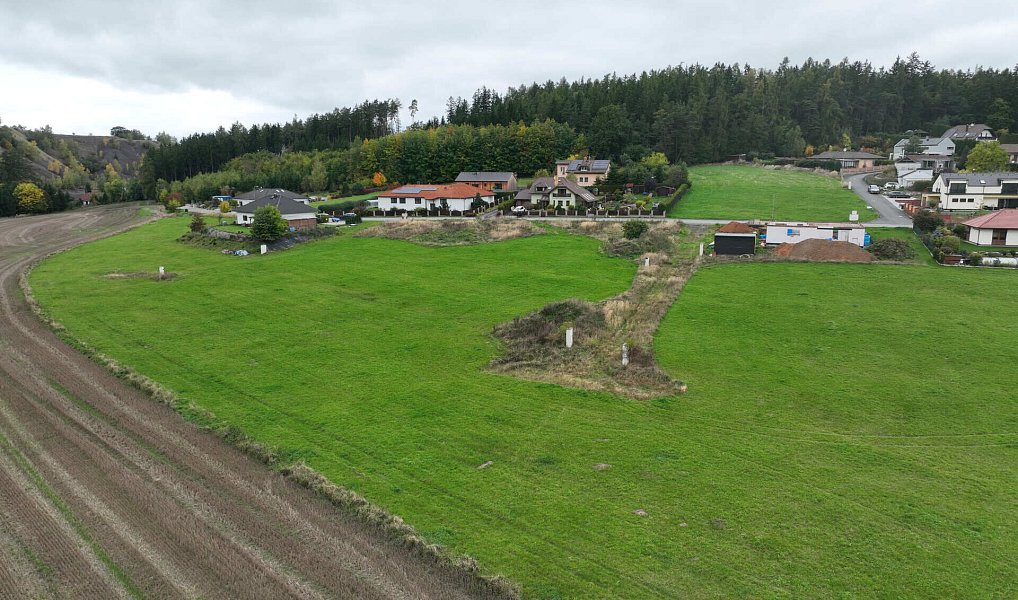 Prodej stavebního pozemku 983 m², Příbram – náhled fotky 10