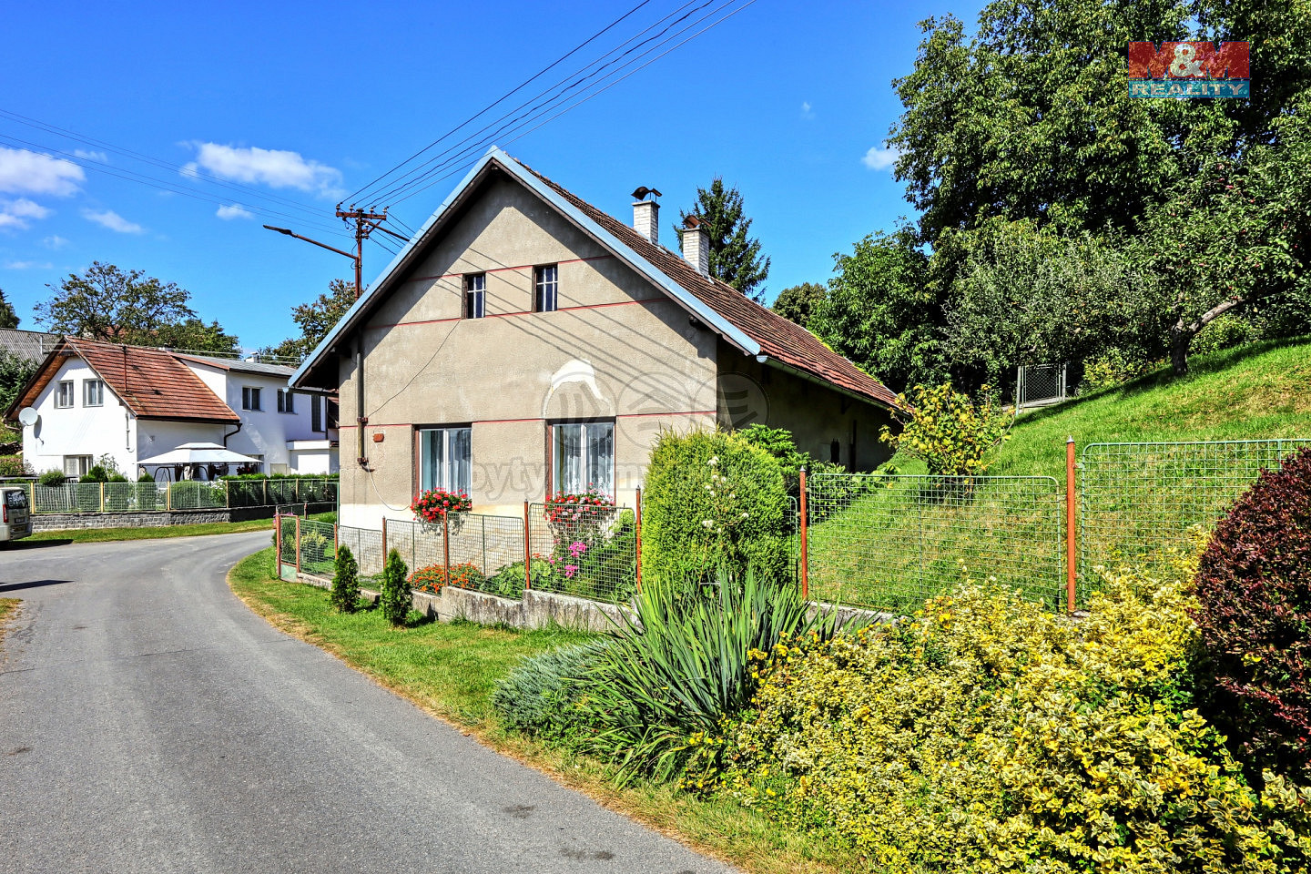 Prodej domu 75 m² s pozemkem 927 m²