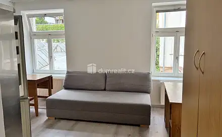 Prodej komerčního objektu (jiného typu) 85 m², Donská, Praha 10 - Vršovice