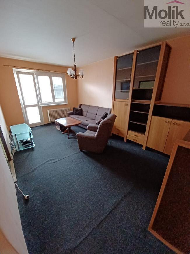 Pronájem bytu 3+1 69 m² – fotografie 3