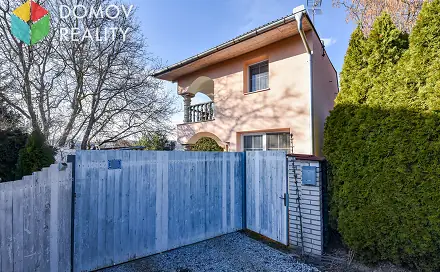 Pronájem chaty/chalupy 68 m² s pozemkem 1 300 m², Chodouň, okres Beroun