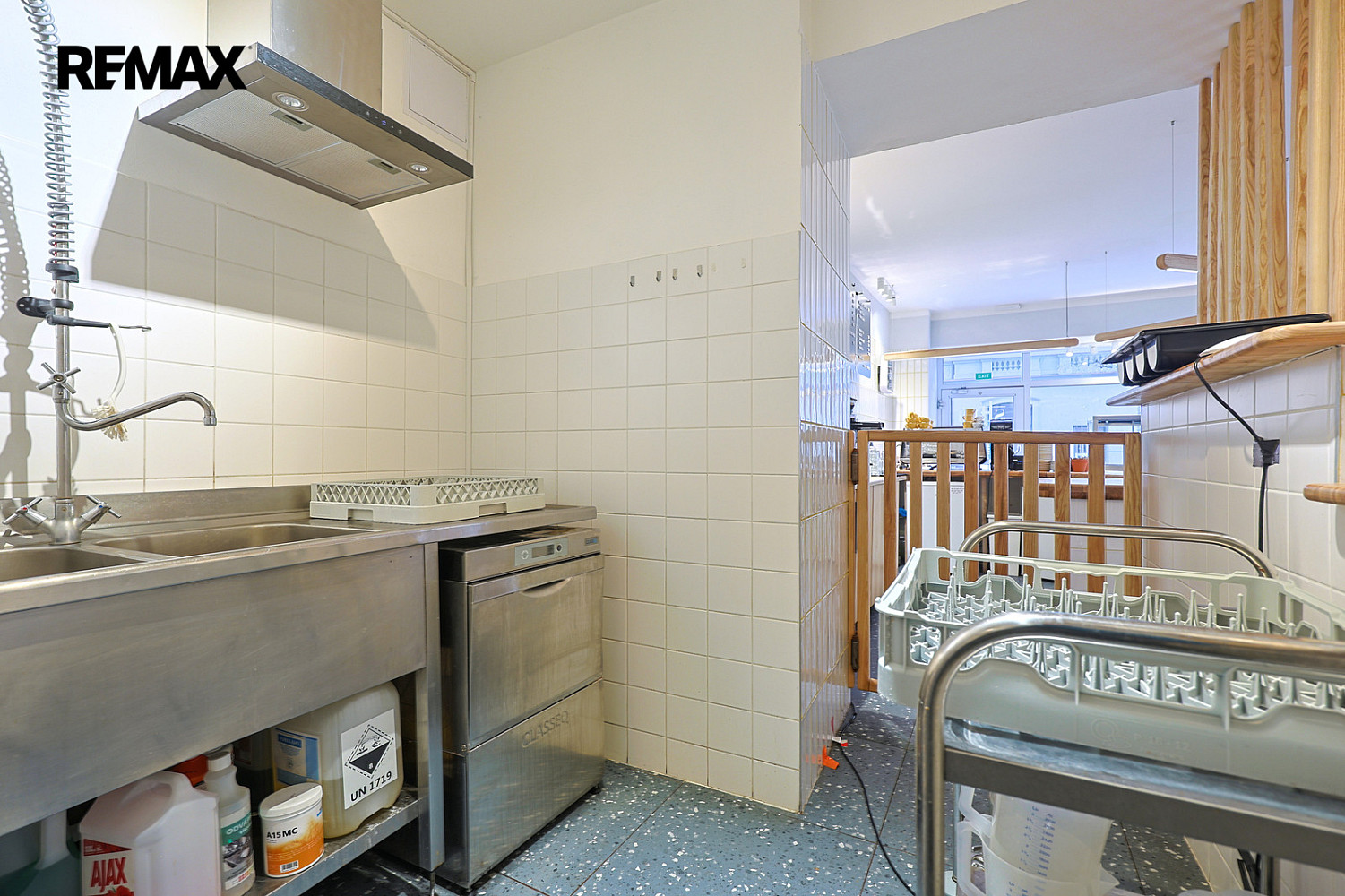 Pronájem restaurace 210 m² - Widok 3