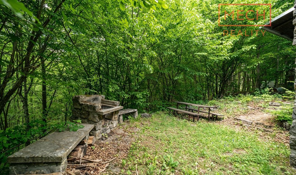 Prodej chaty/chalupy 80 m² s pozemkem 1 m², Mokrá-Horákov – náhled fotky 24