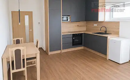 Pronájem bytu 2+kk 43 m²