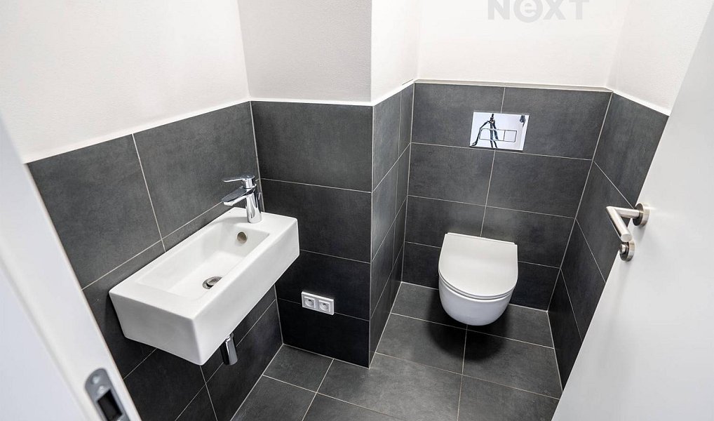 Prodej bytu 3+kk 196 m², Hradec Králové – náhled fotky 18