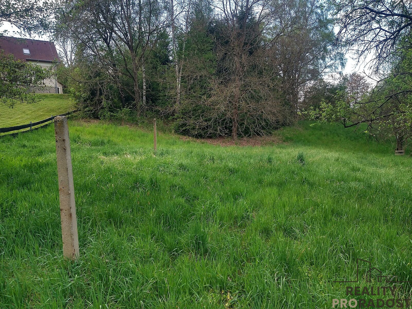 Prodej stavebního pozemku 1 342 m² – fotografie 3
