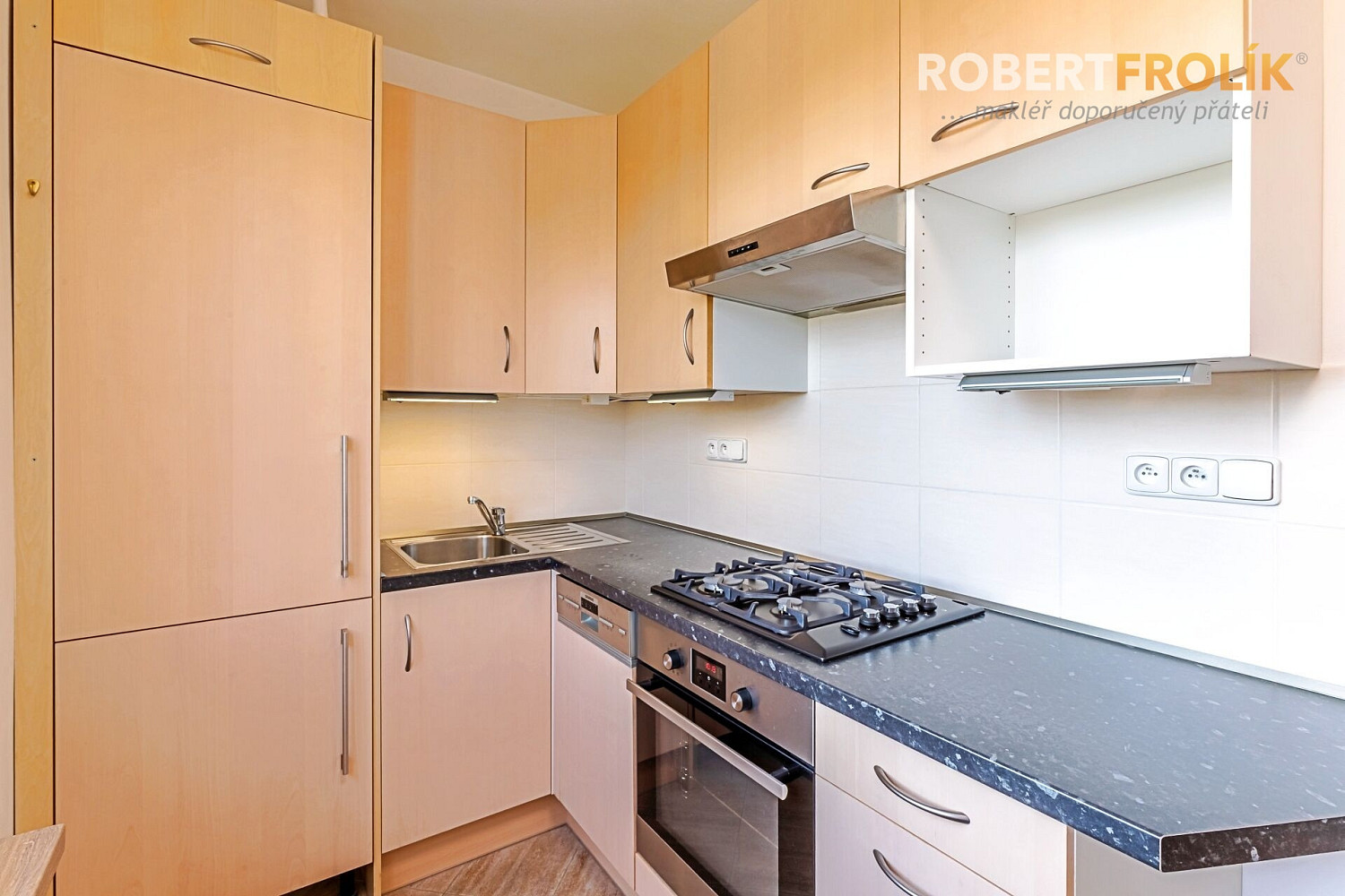 Pronájem bytu 2+1 55 m² – fotografie 2