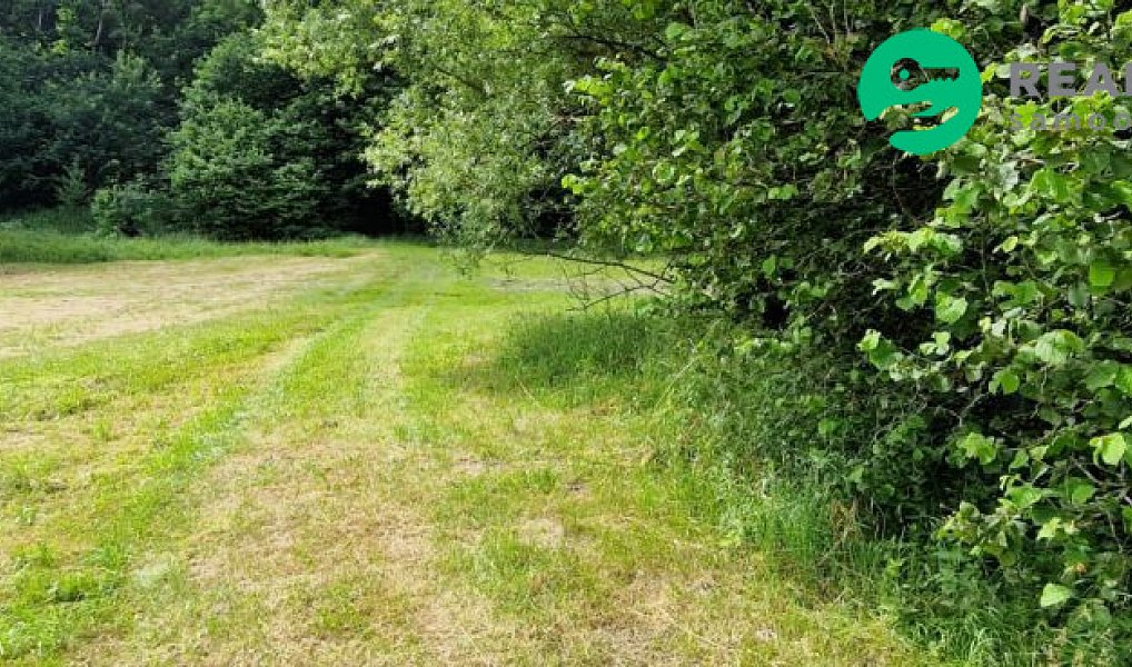 Prodej stavebního pozemku 1 122 m², Zákupy – náhled fotky 2