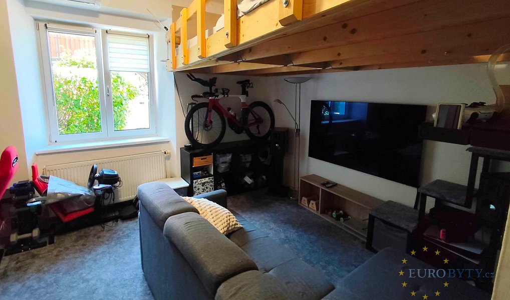 Pronájem bytu 2+1 70 m², Praha – náhled fotky 8