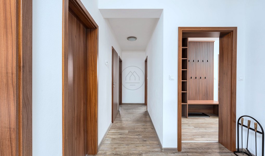 Prodej domu 110 m² s pozemkem 410 m², Lipno nad Vltavou – náhled fotky 11