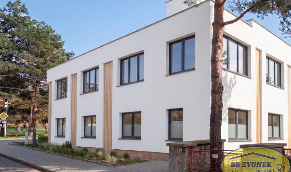Prodej obchodních prostor 1 300 m², Bystřice pod Hostýnem – náhled fotky 4