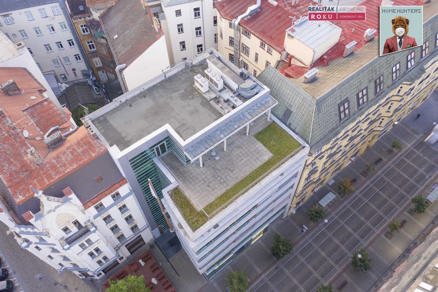 Pronájem krýtých parkovacích stání v parkovací zakladači v centru Brna – fotografie 3