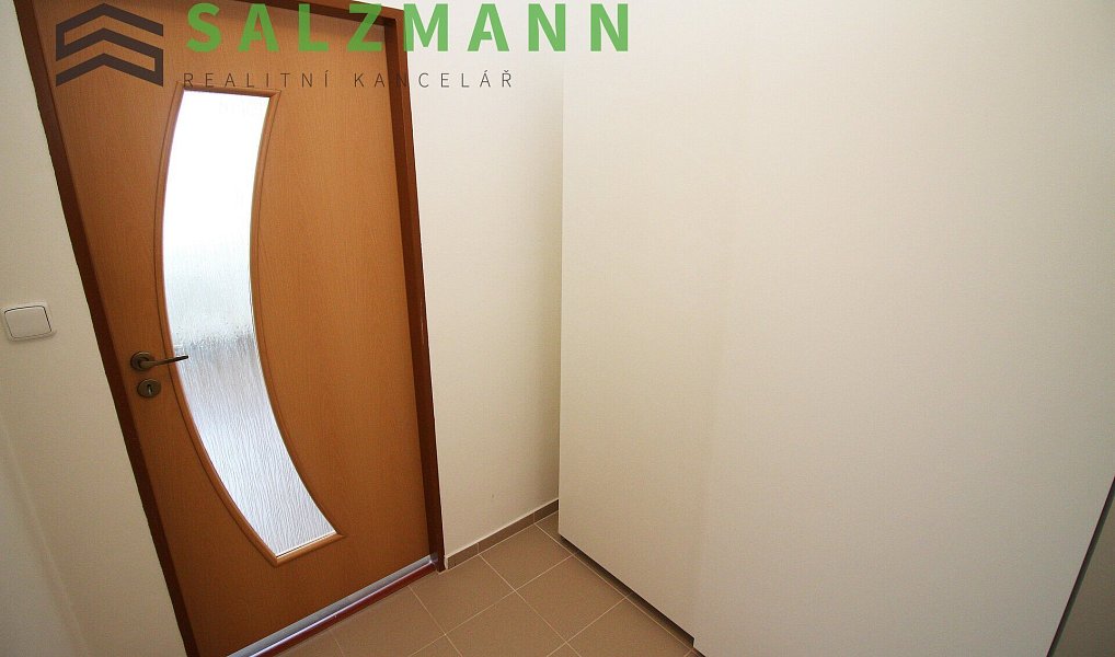 Prodej bytu 1+kk 35 m², Praha – náhled fotky 13
