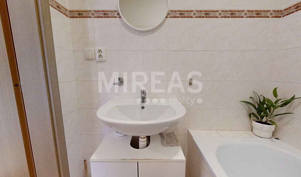 Prodej bytu 1+kk 36 m², Jirny – náhled fotky 10