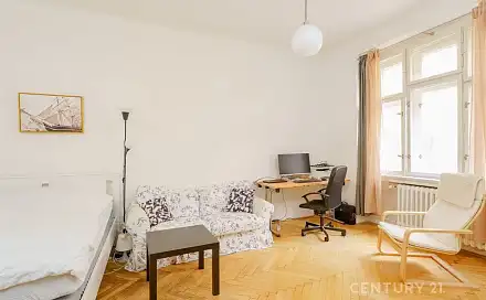 Prodej bytu 1+kk 28 m², Podskalská, Praha 2 - Nové Město, okres Praha
