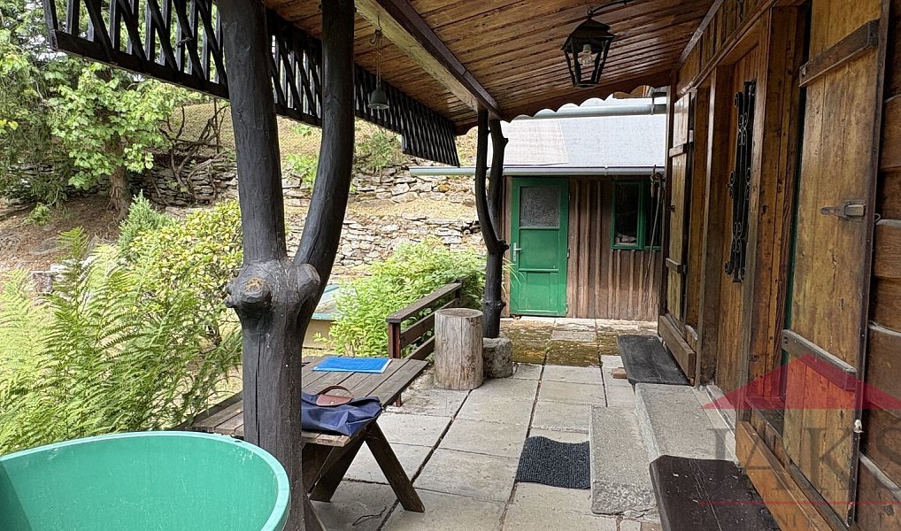 Prodej chaty/chalupy 50 m² s pozemkem 403 m², Kašperské Hory – náhled fotky 10